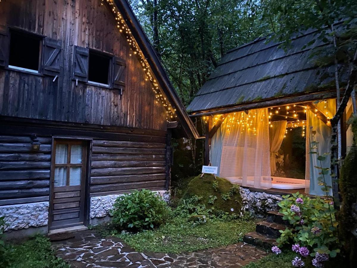 Pristava Lepena Village Extérieur photo