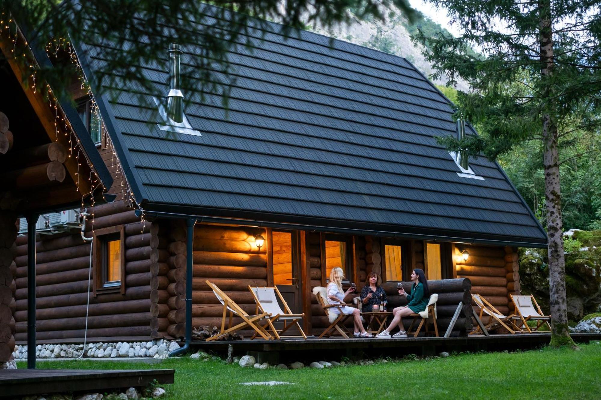 Pristava Lepena Village Extérieur photo