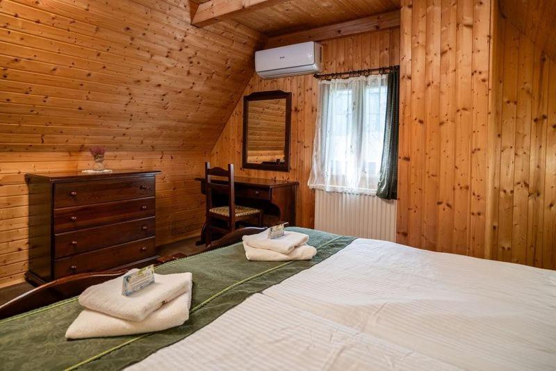 Pristava Lepena Village Extérieur photo