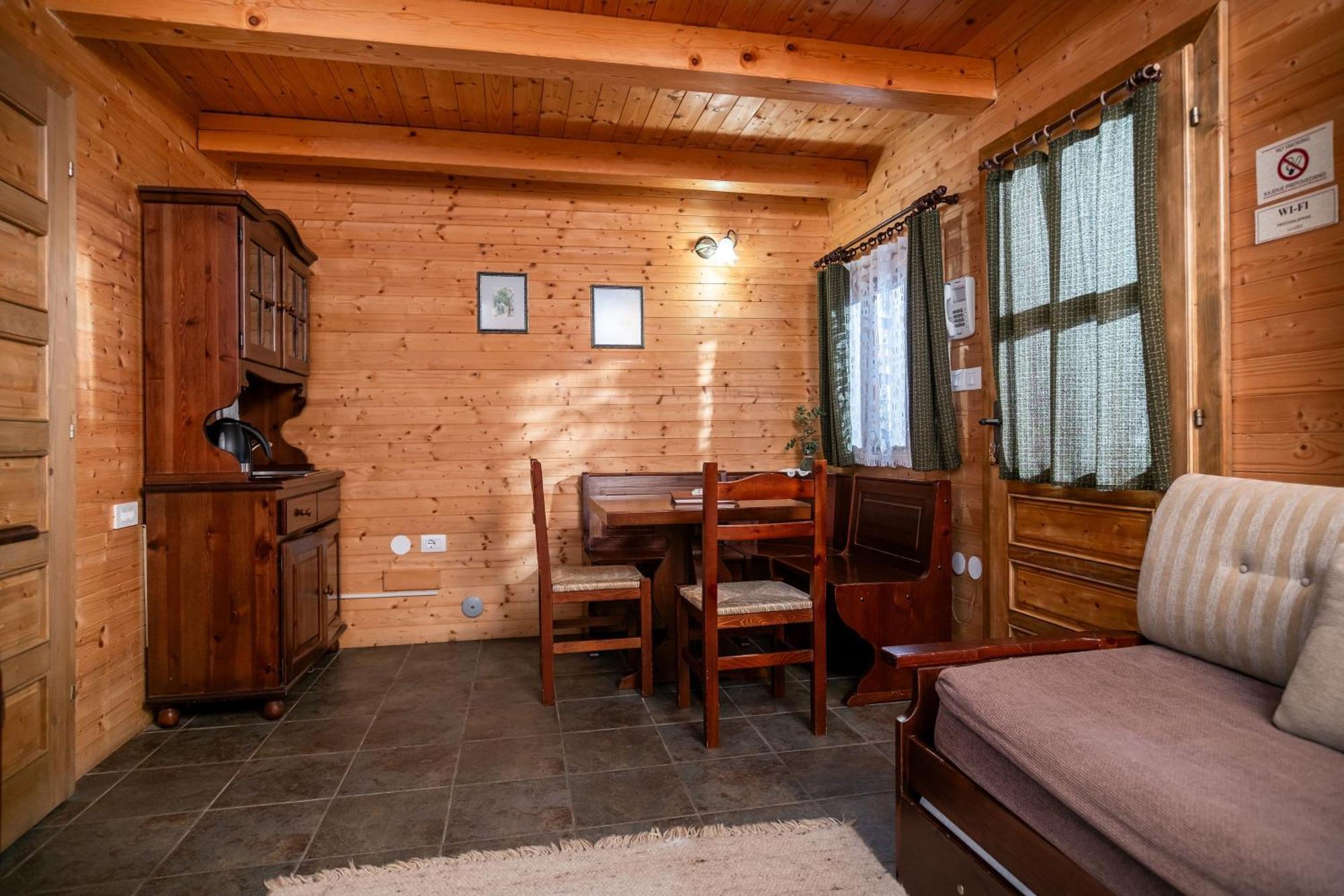 Pristava Lepena Village Extérieur photo