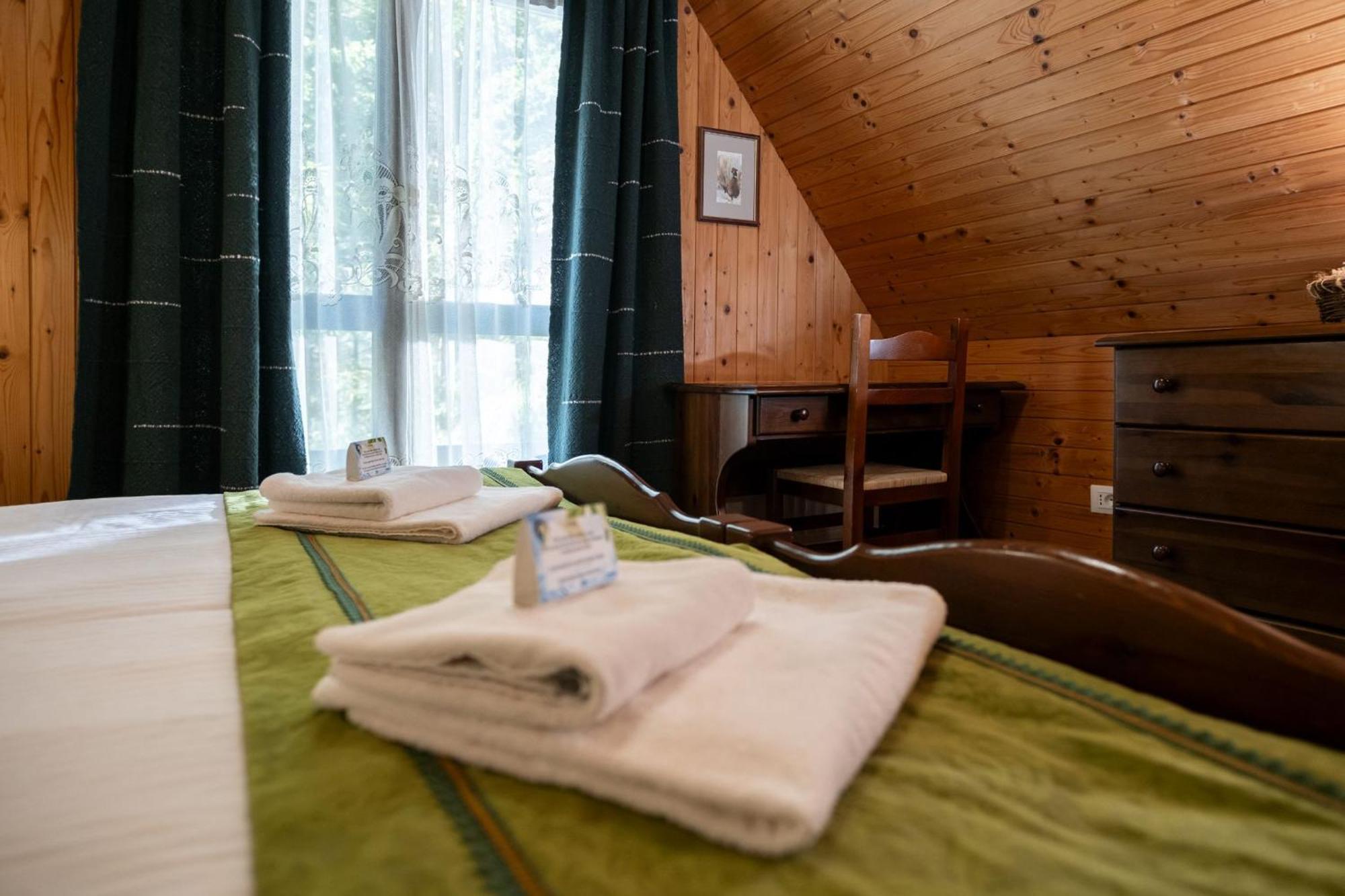 Pristava Lepena Village Extérieur photo